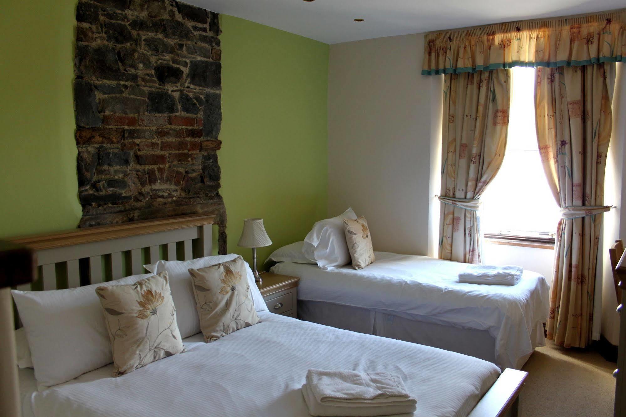 Embleton Spa Hotel & Apartments Exterior foto